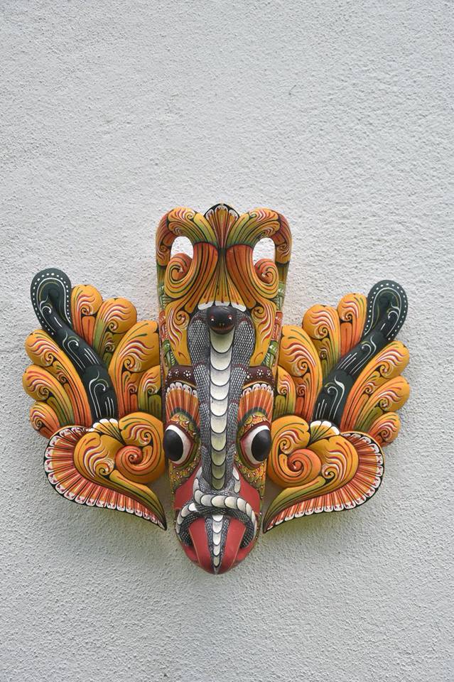 Masks made of hand-made wood 4 inches, Sri Lanka