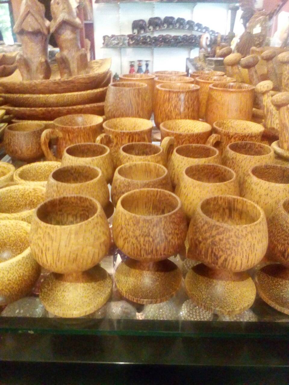 Kitchenware from Coconut, Sri Lanka